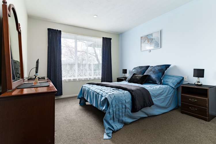 2/62 Moffett Street Islington_8