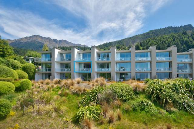 203 Highview Apartments, 66-68 Thompson Street Queenstown_1