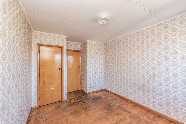 6 Gordon Crescent Marton_13