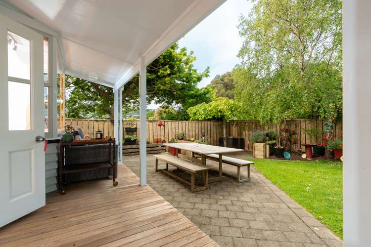 53 Severn Street Island Bay_4