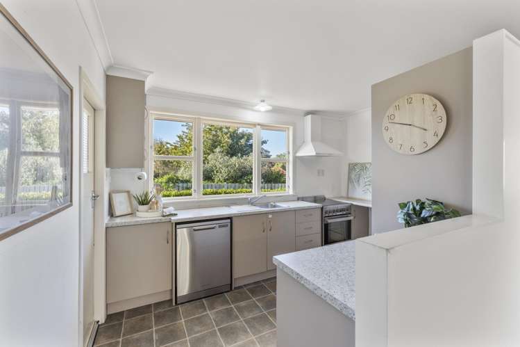 62 Peakes Road Springvale_9