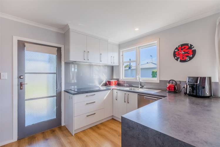 130 Guppy Road Taradale_4