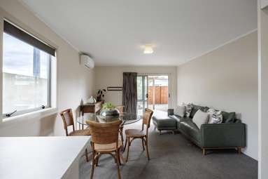 5/87 Waghorne Street_3