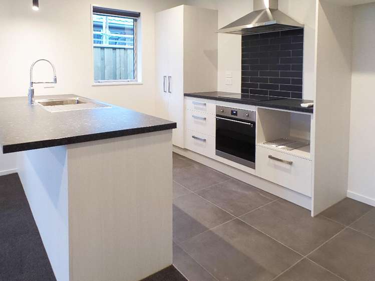 48 Kawari Drive_4