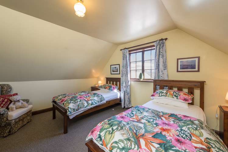 14 Aldinga Avenue Stoke_14