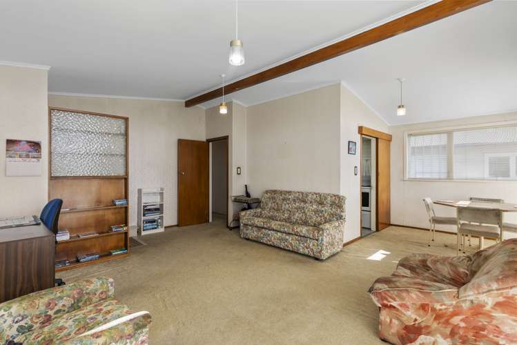 12 Caronia Crescent Lynfield_2