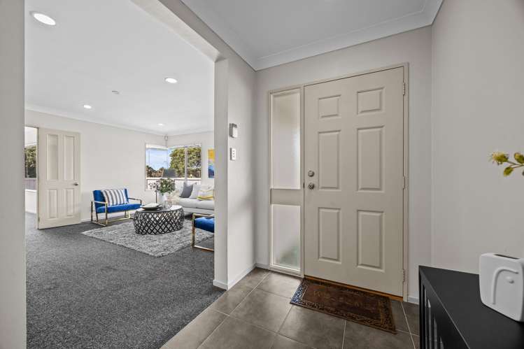 206 Carnoustie Drive Wattle Downs_2