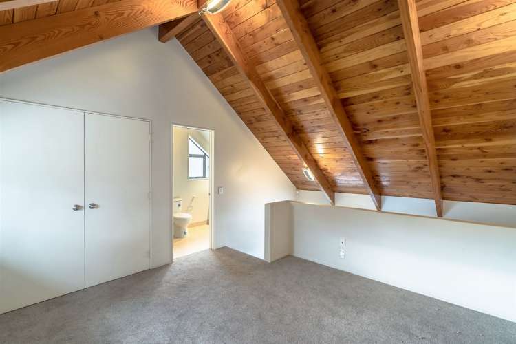 4/10 Taiere Terrace Onehunga_12