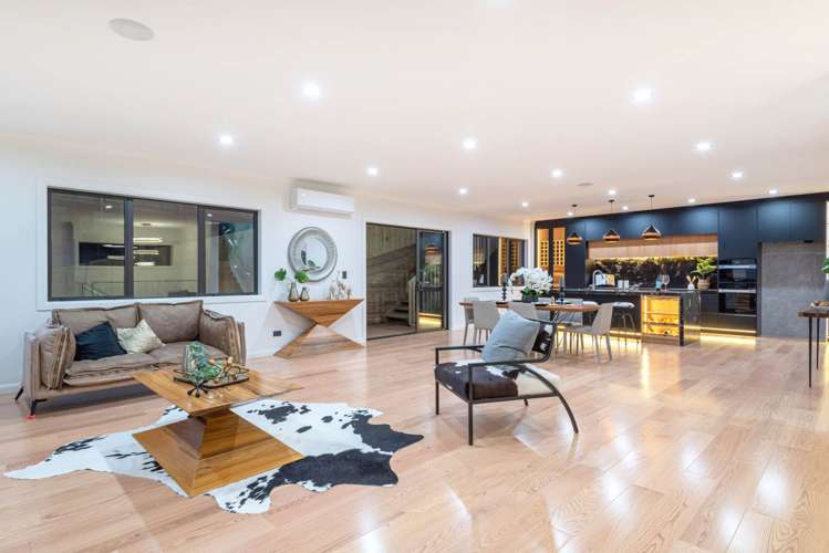 19 Manawanui Way Orewa_11