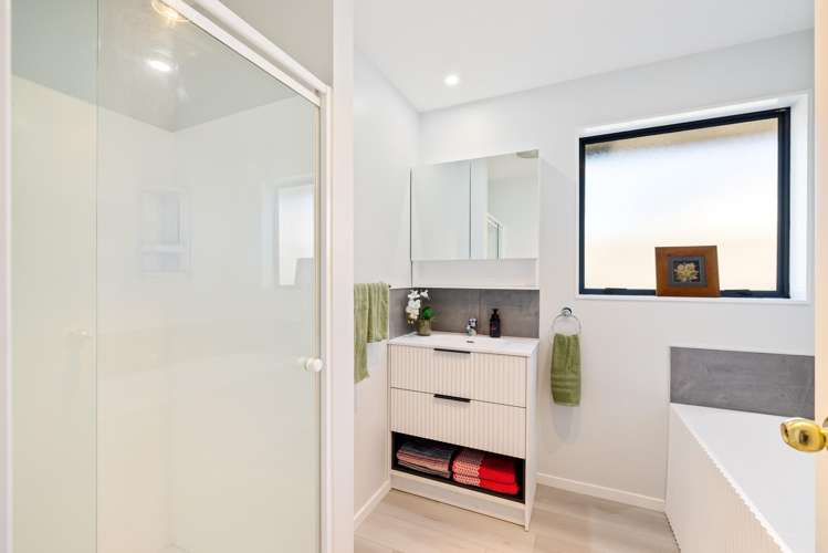 2A Bank Street Amberley_10