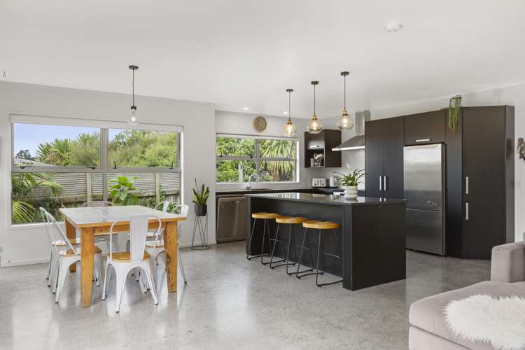 20D Manukau Road Raglan_17