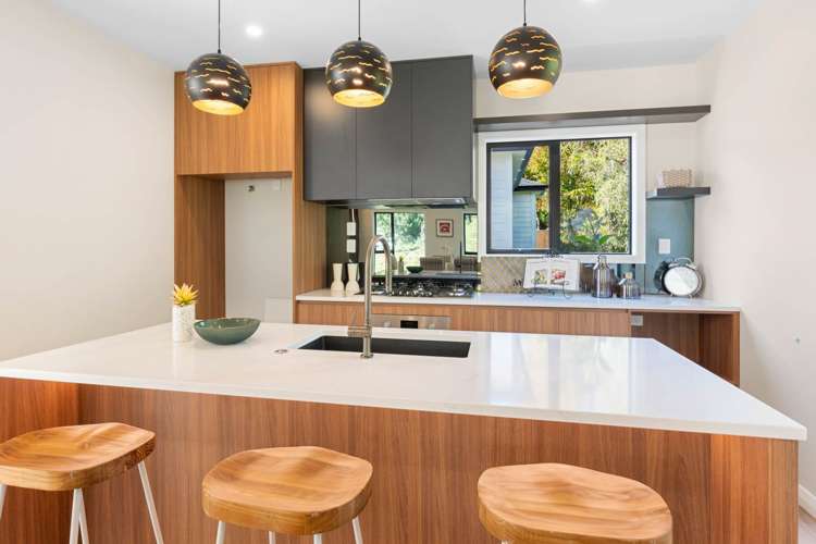 654c Beach Road Browns Bay_15