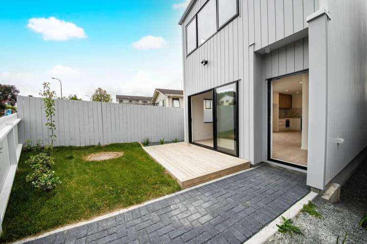 37f West Harbour Drive West Harbour_12