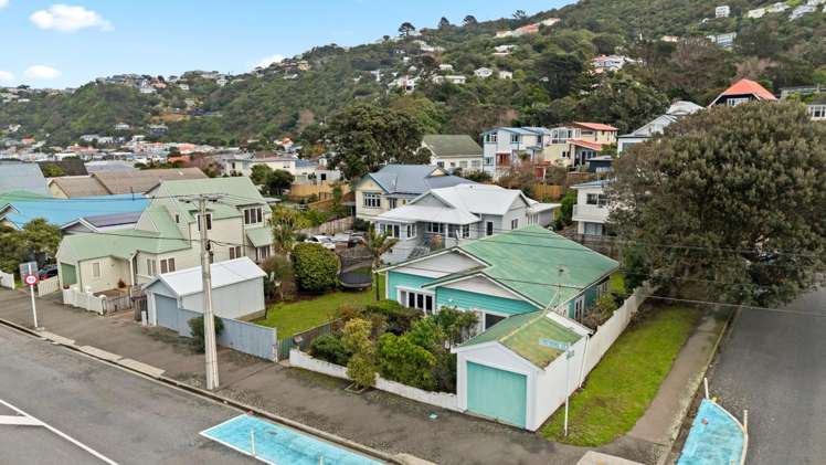 56 Freyberg Street Lyall Bay_15