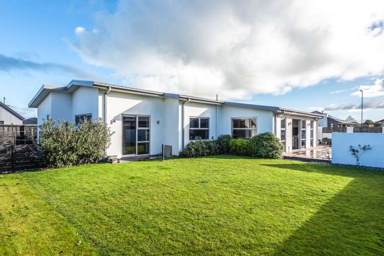 29 Sunline Avenue Lincoln_14