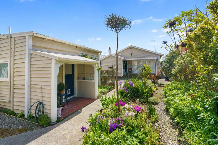 7 Marine Parade Eastbourne_15