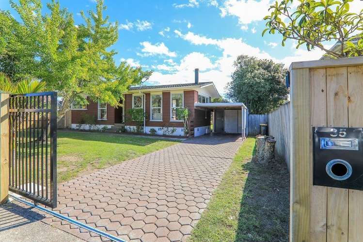 35 Beach Road Te Atatu Peninsula_15