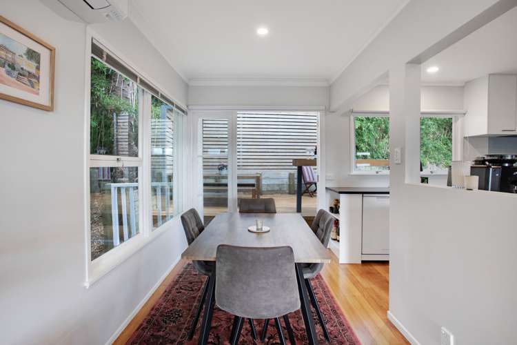 2/64 Alton Avenue Hillcrest_10