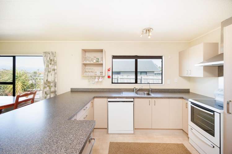 18 Thomas Place Foxton Beach_7