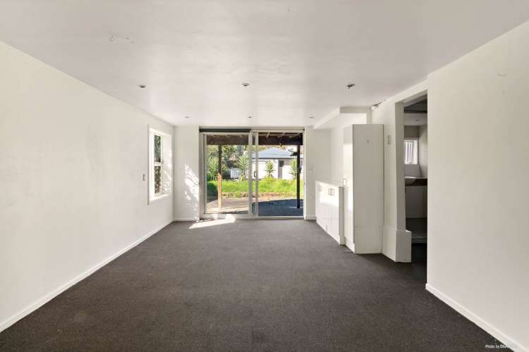 31 Aeroview Drive Beach Haven_14