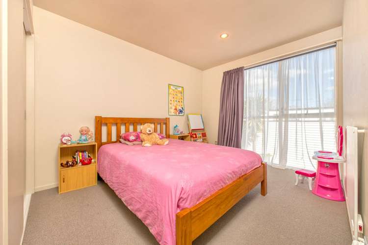 26 Zabeel Crescent Takanini_10