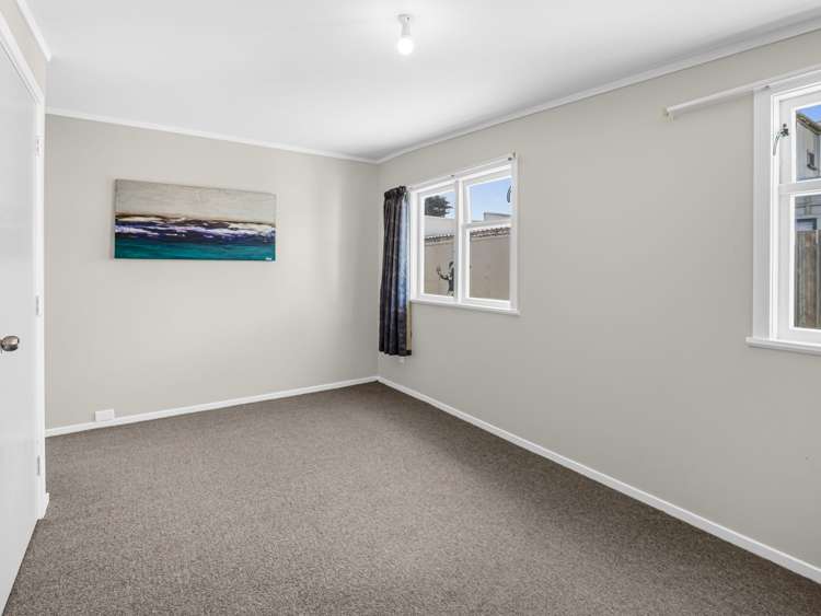 86 Rua Avenue Waitarere Beach_18