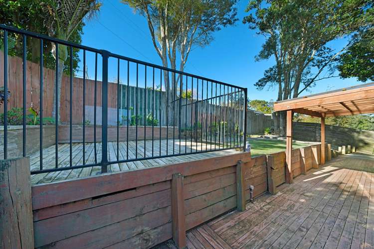 2/46A Captain Scott Road Glen Eden_22