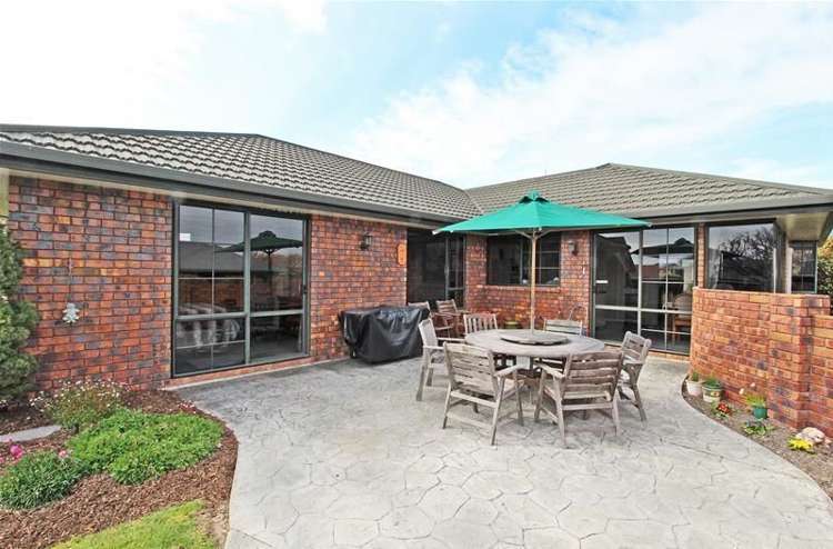 12 Bremner Crescent Stoke_14