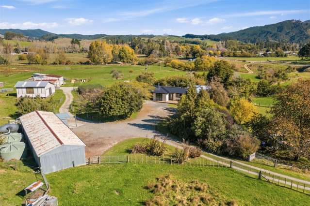 Country Living with Sheds & Space