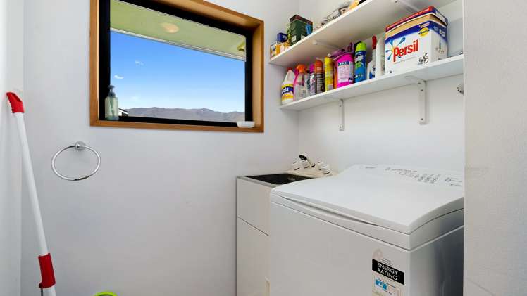 12 Mulberry Lane Wanaka_16