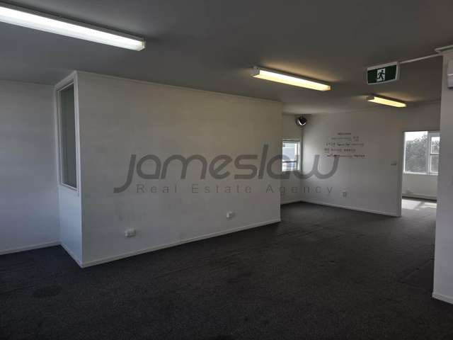 First Floor/424 Lake Road Takapuna_1
