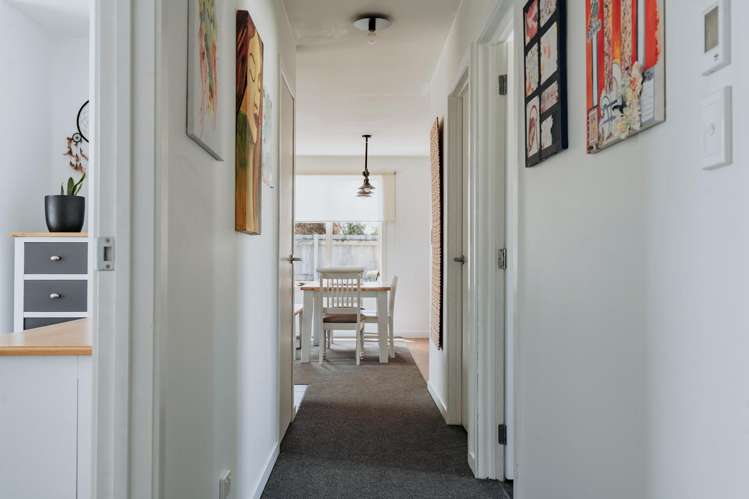 B/75 Ajax Street Milton_9