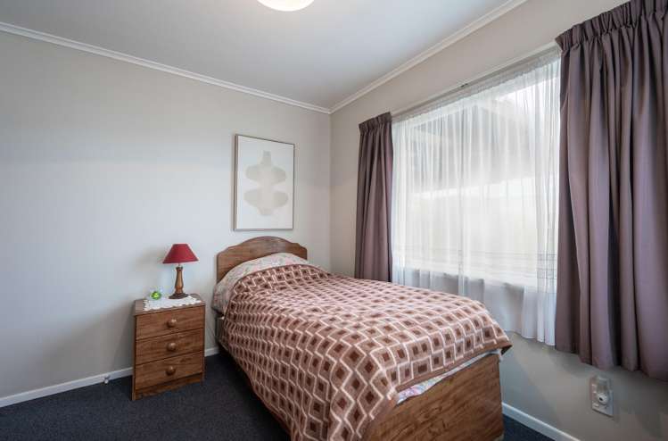 1/8 Norwich Street Stoke_11