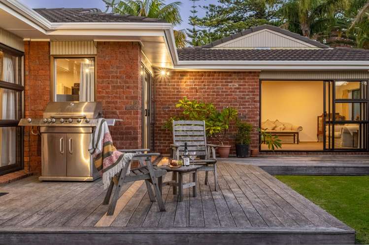 20 Butley Drive Farm Cove_23