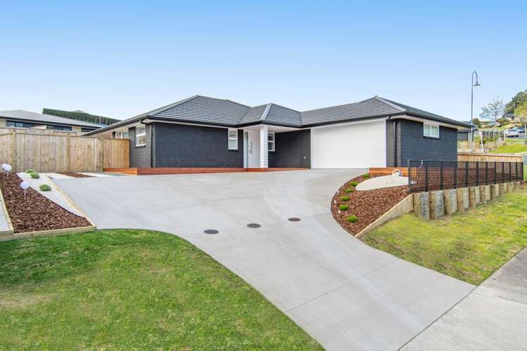 1 Moira Close Welcome Bay_7