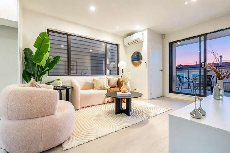 273 Don Buck Road_3