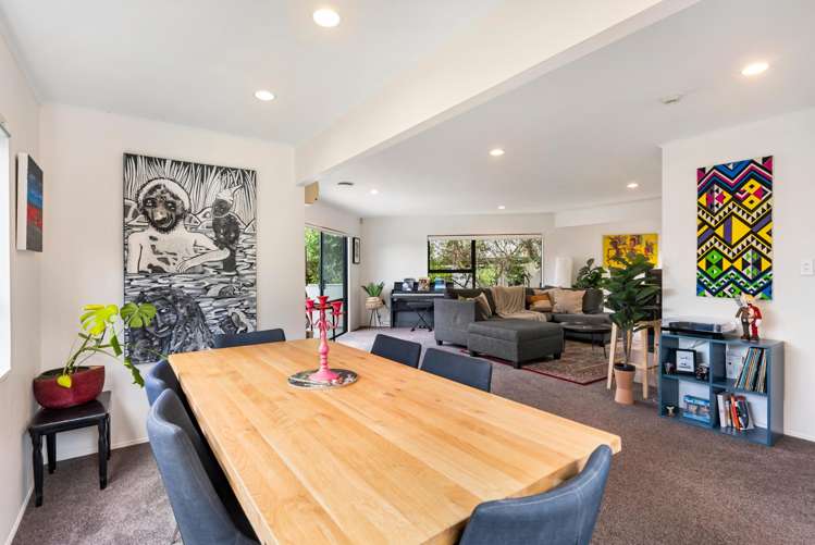 2/11 Waratah Street Birkenhead_8