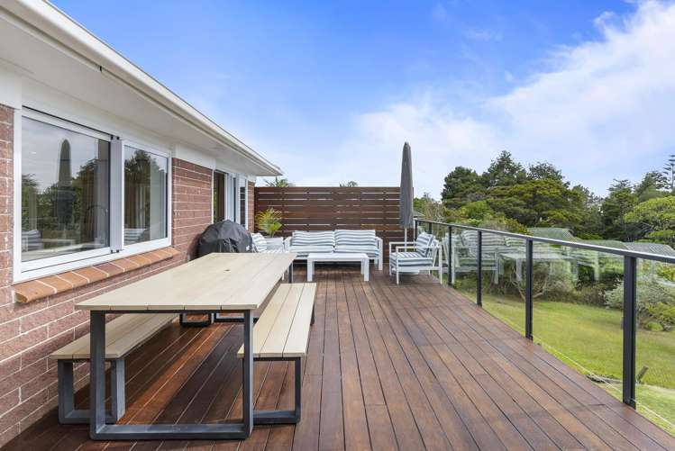 14 Tui Glen Road Birkenhead_12