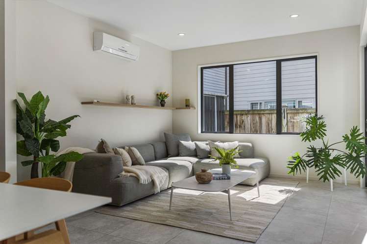 20 Greenfinch Road_3