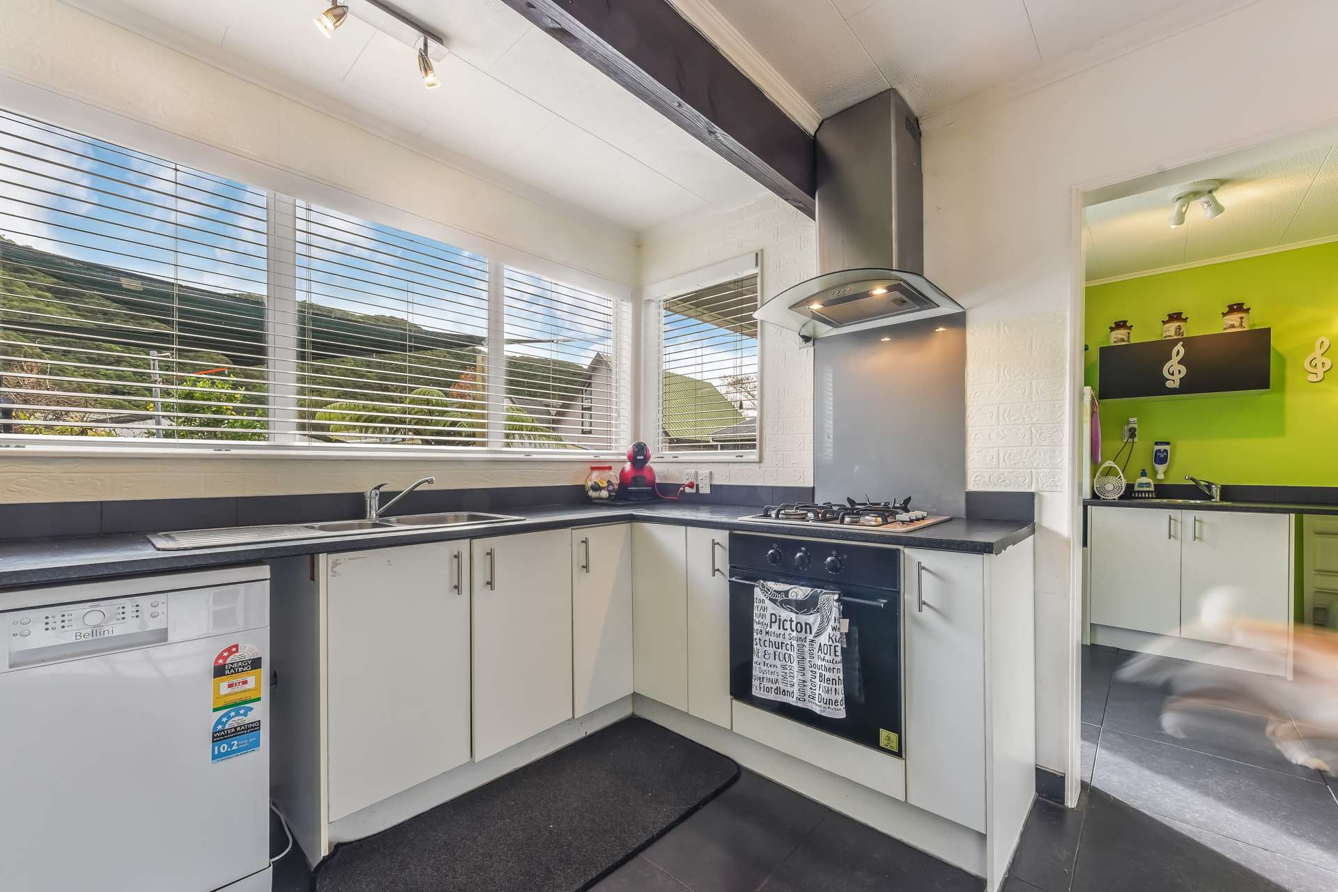 14a Huia Street Waikawa_0