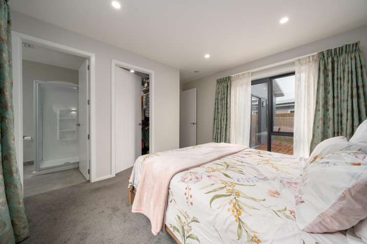 18 Hattersley Grove Churton Park_15