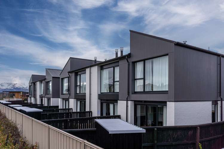 9c Kidds Way Albert Town_12