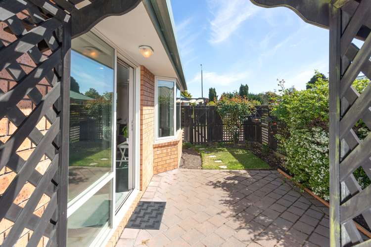 4/74 Racecourse Road Sockburn_13