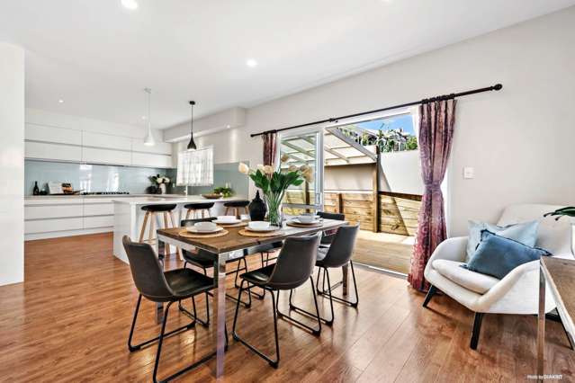 4 Tristram Avenue Forrest Hill_2