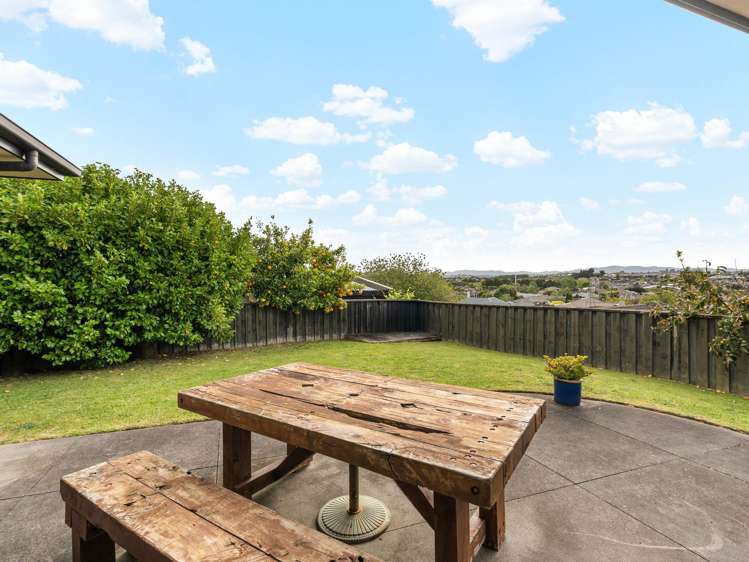 57 Somerton Drive Huntington_20