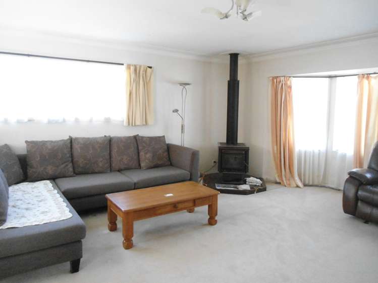 24 Whiteacres Drive Sunnyhills_2
