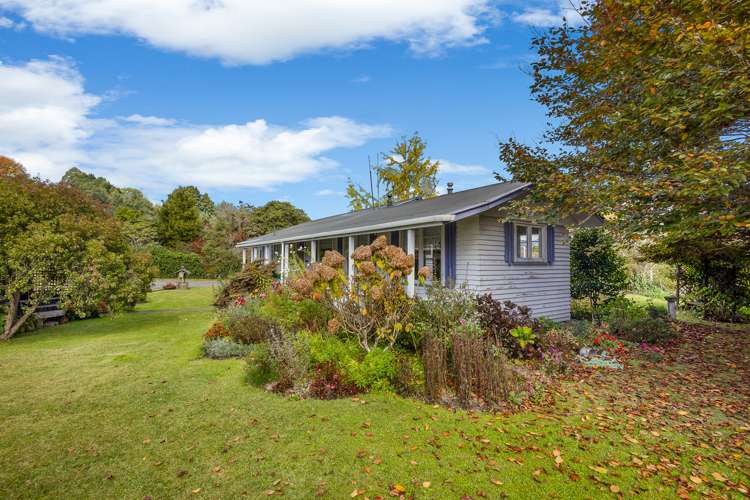 71 Golf Road Taumarunui_1