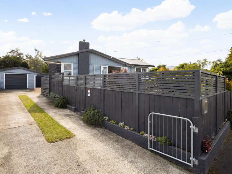 14 Manapouri Place Glenview_17