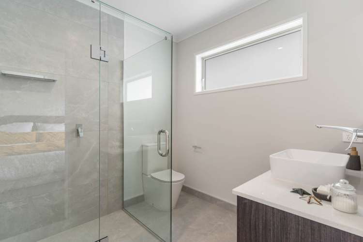 7 Kerr Crescent Patumahoe_13