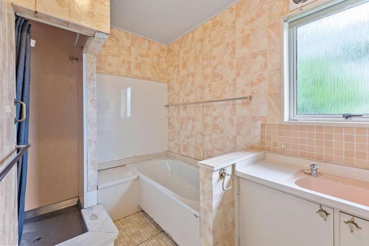 89b Alexander Road Raumati Beach_13